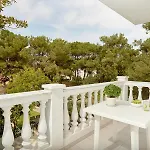 Kazaviti Hotel Prínos