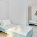 Kazaviti Hotel