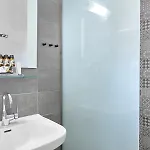 Szálloda Kazaviti 3*