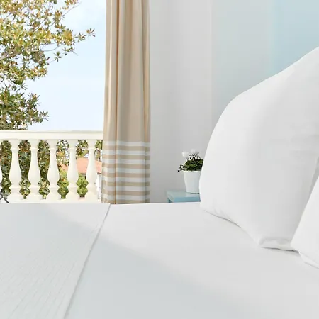 Kazaviti מלון 3*