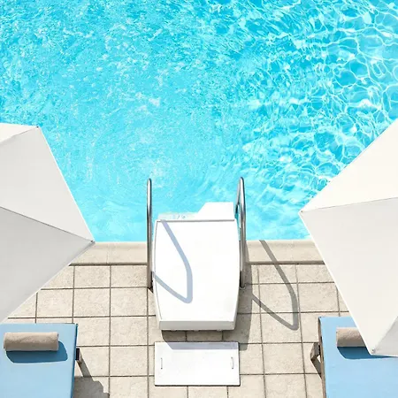 Kazaviti מלון Prínos